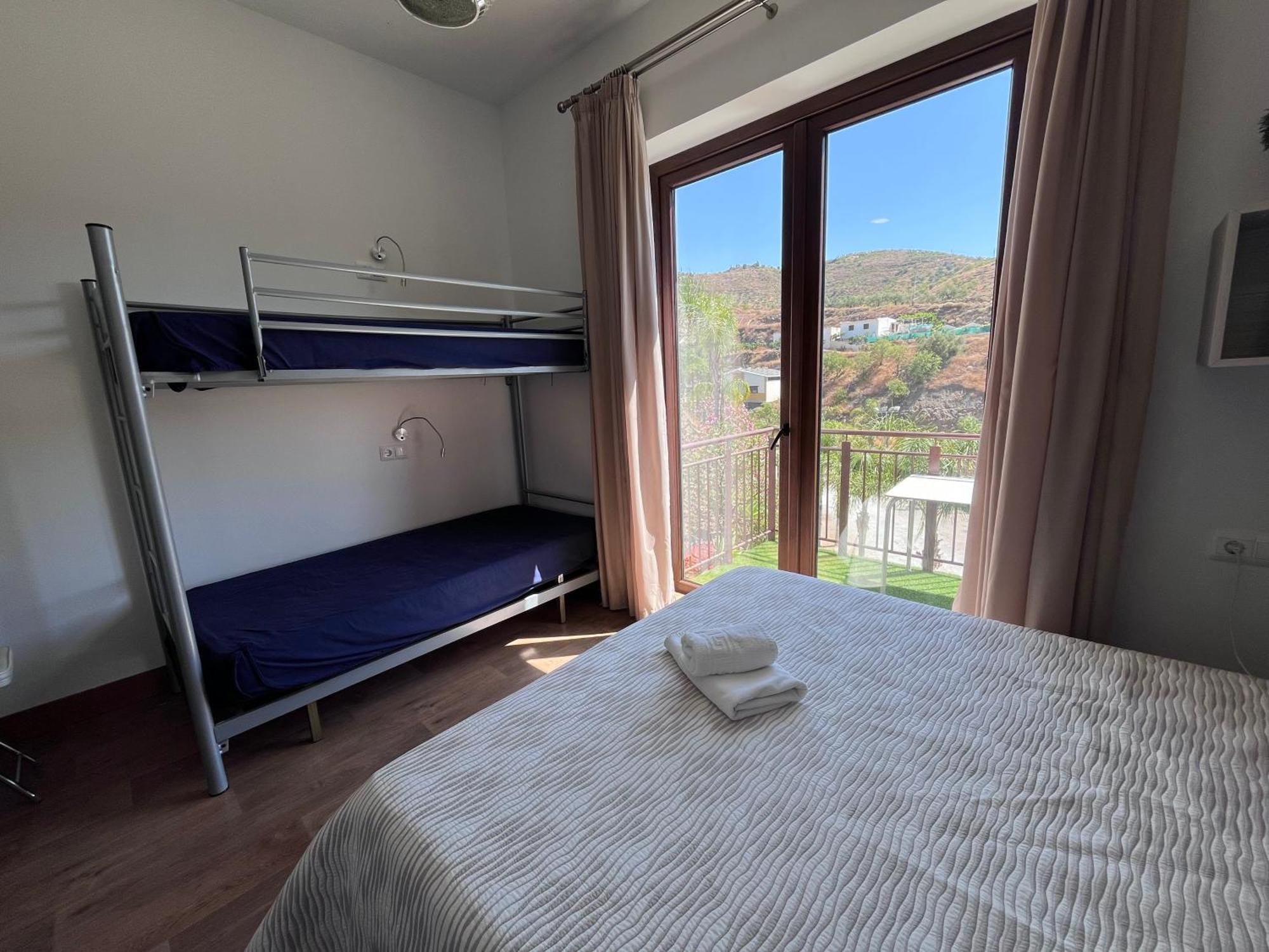 Aparthotel Balcones De Bentomiz Velez Malaga Exterior foto